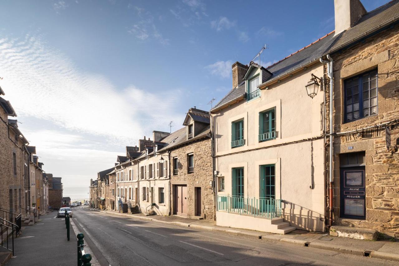 Le Phare De La Fenetre Villa Cancale Luaran gambar